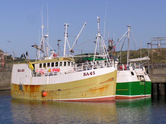 Fishing boats, Inner harbour